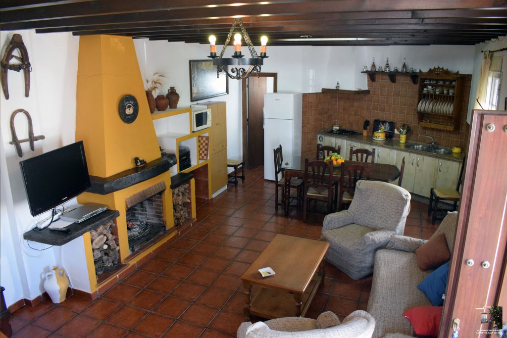 Casa Rural El Puente Salon